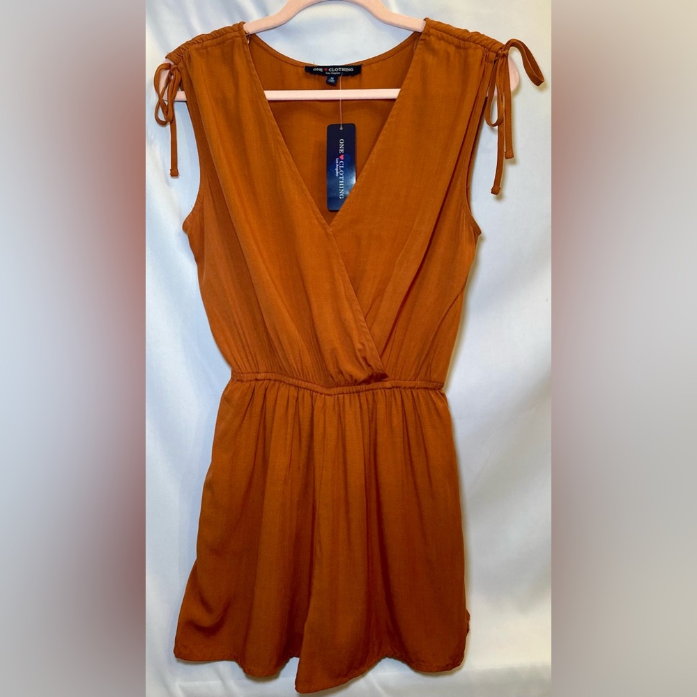 NWT One Clothing Rust Orange Sleeveless Romper